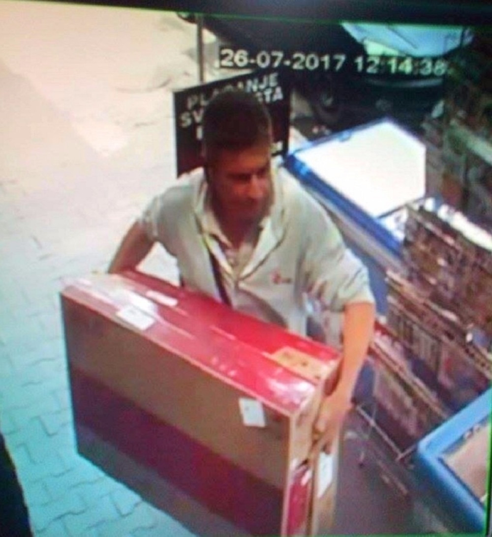 Policija traga za njim, da li ste ga videli?