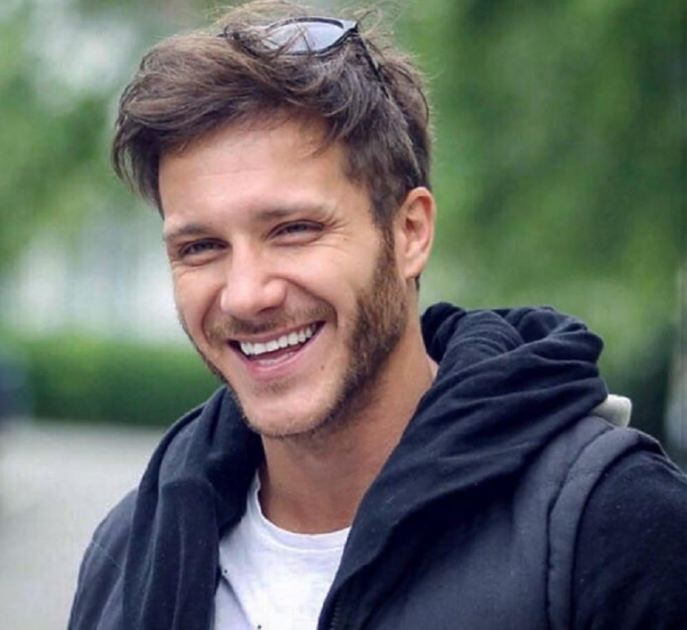 Saša Kovačević na gradskom trgu u Zemunu za Novu godinu