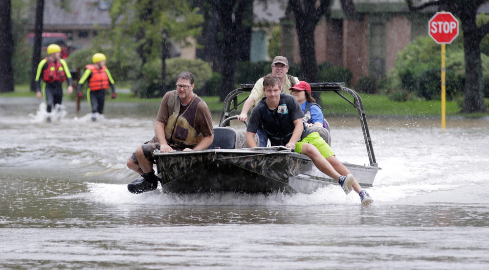 Harvi odneo najmanje 18 života! (VIDEO)