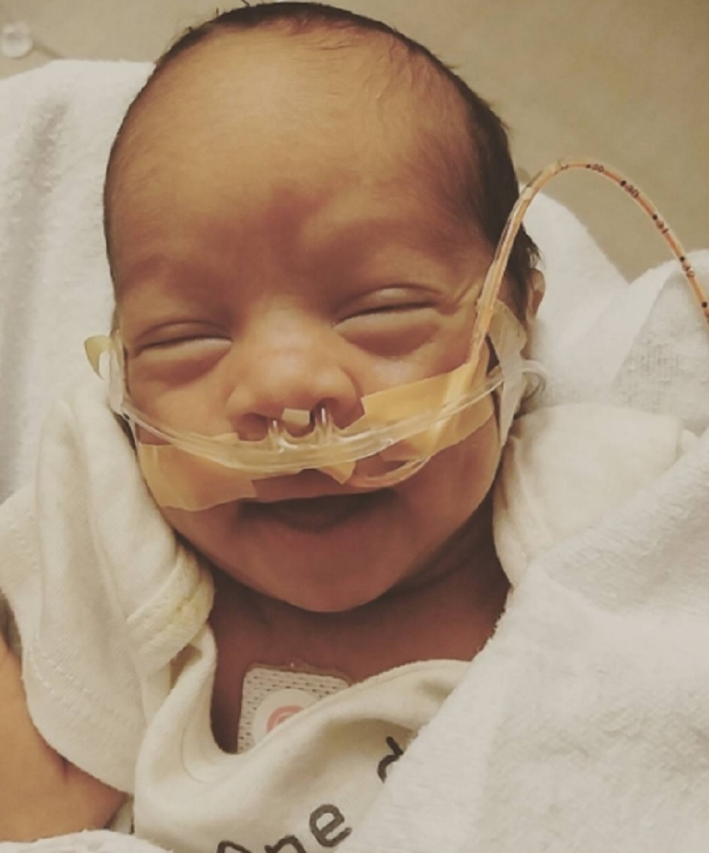 Porođaj je počeo u autu, ali majka se ovom nije nadala!