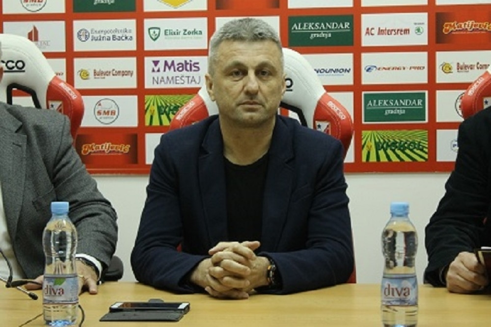 Vuković podneo ostavku!