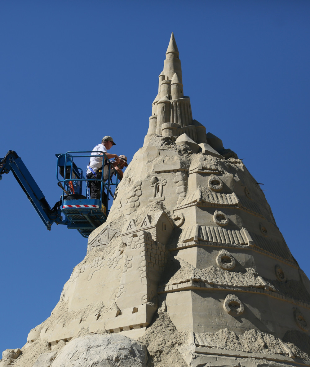 Najveći peščani dvorac na svetu je fantastičan! (FOTO)