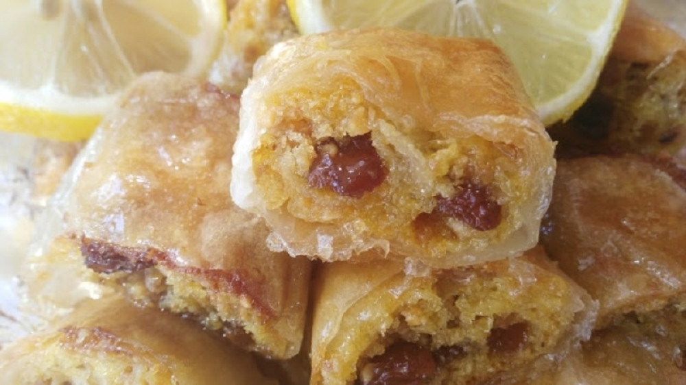 Turci napravili najveću baklavu na svetu! (VIDEO)