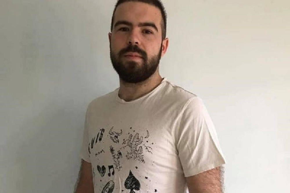 Pomozimo Nikoli da pobedi leukemiju!