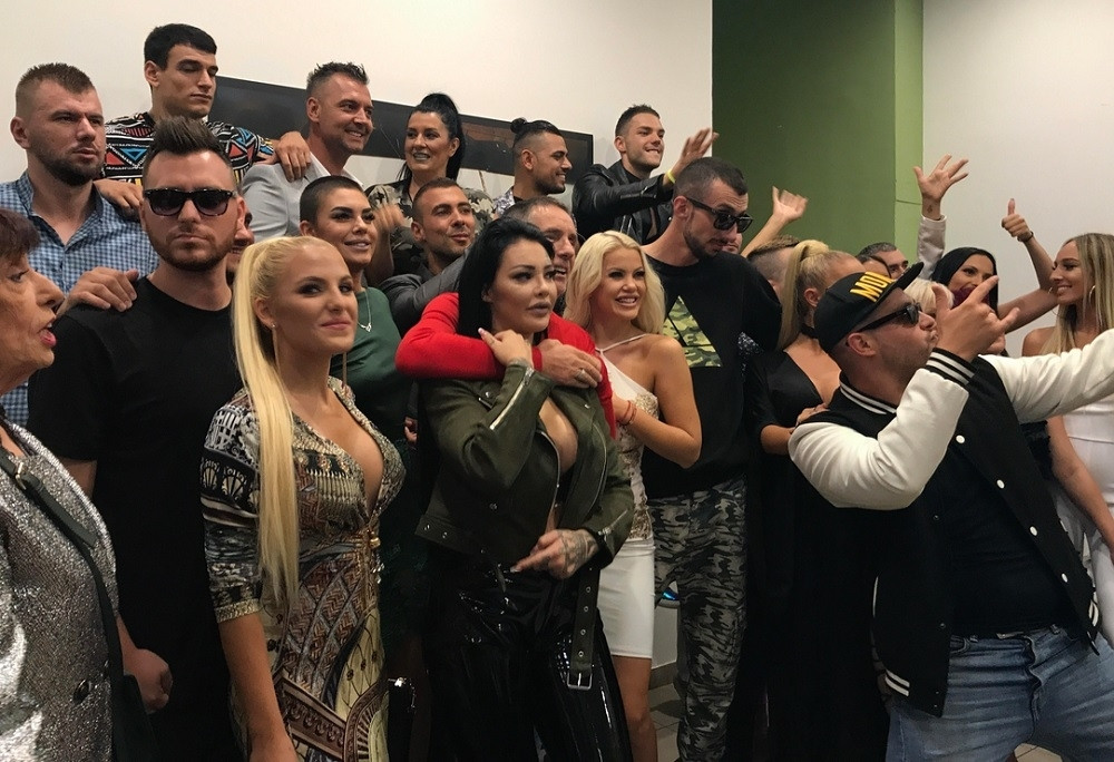 Za 50.000 evra će mu oprostiti i seks u rijalitiju!