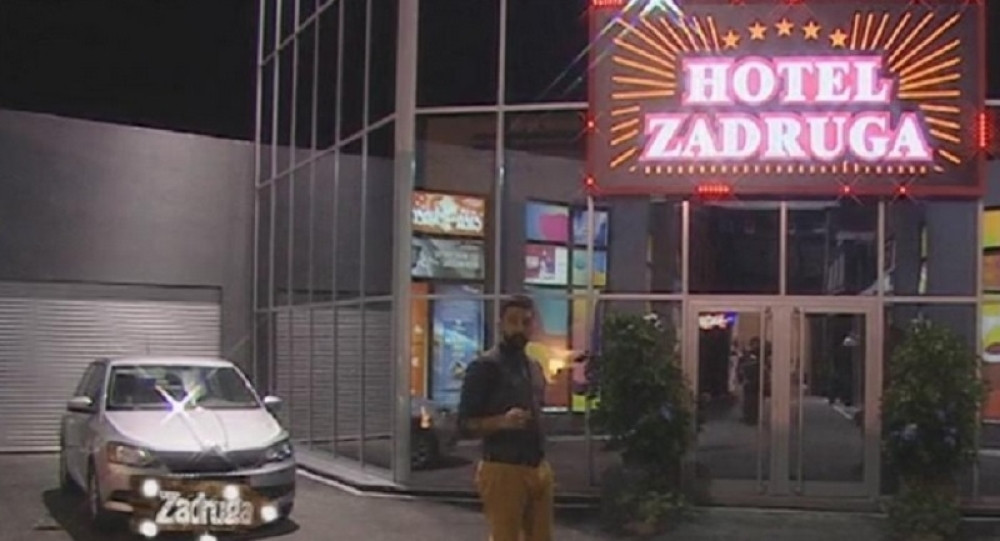 Ognjen: "Moraš napolje!"