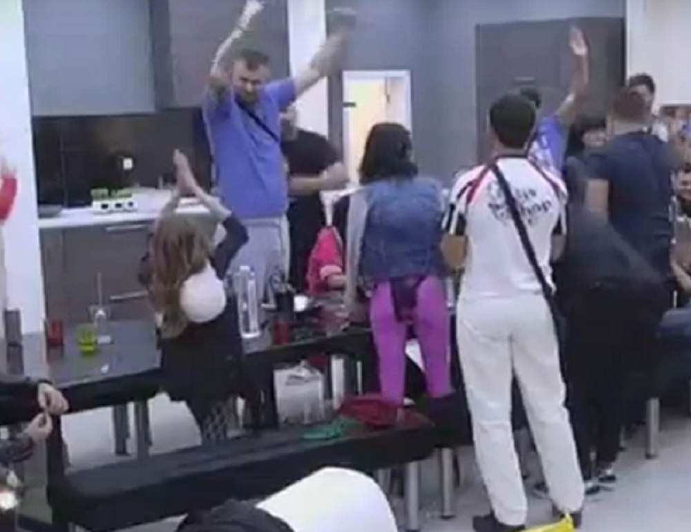 Pala veridba u "Zadruzi"! (VIDEO)