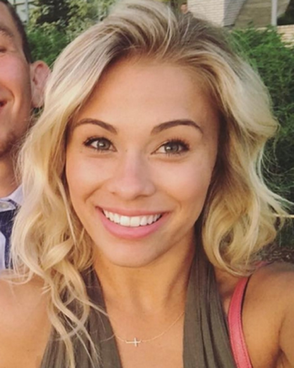 Seksi MMA fajterka promenila imidž (FOTO)