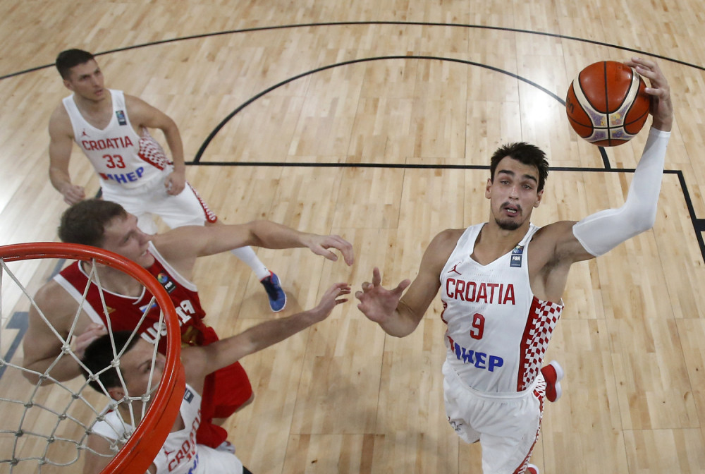 Šarića maltretirali saigrači na Evrobasketu?!