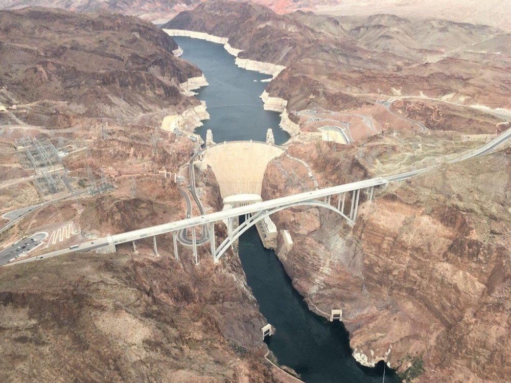 Ovo je dokaz da budale i bog čuva!