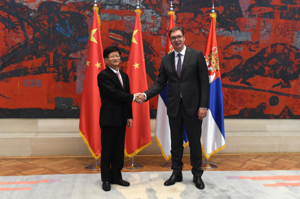 Vučić se sastao sa Mengom