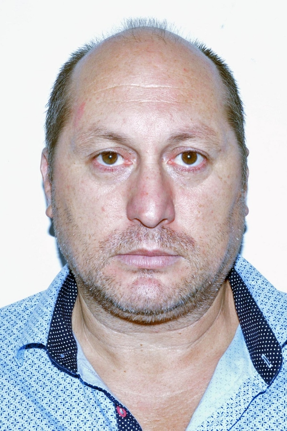 Ako vas je ovaj čovek nasamario, javite policiji!