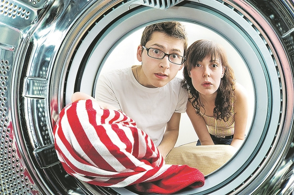 Kada stavite OVAJ sastojak u veš mašinu, dobićete NOVU ODEĆU!