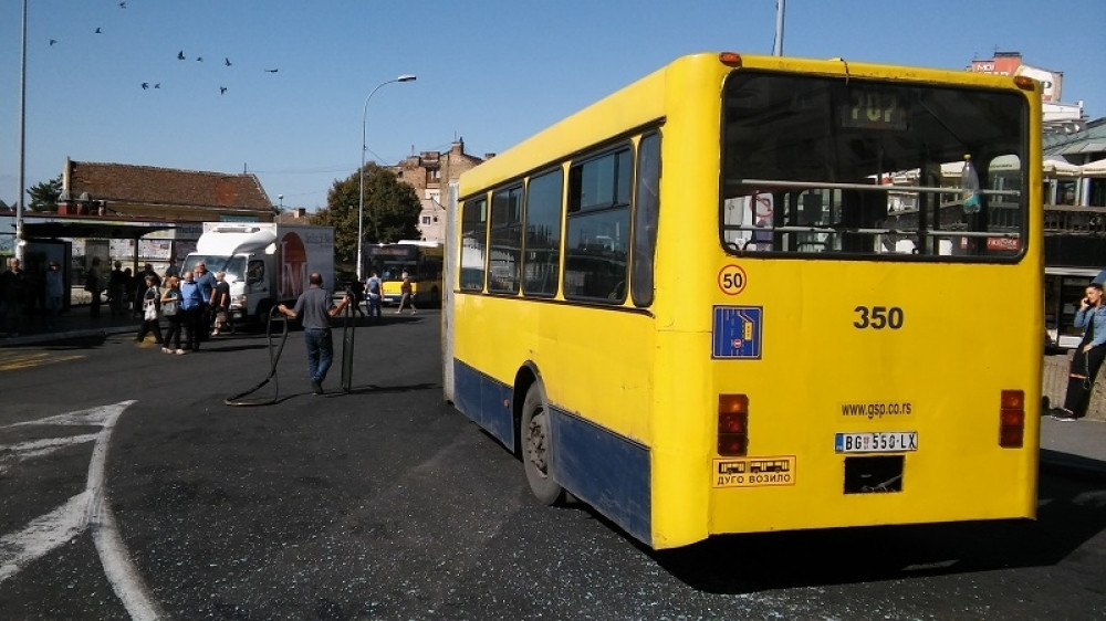 Autobusu ispao motor!