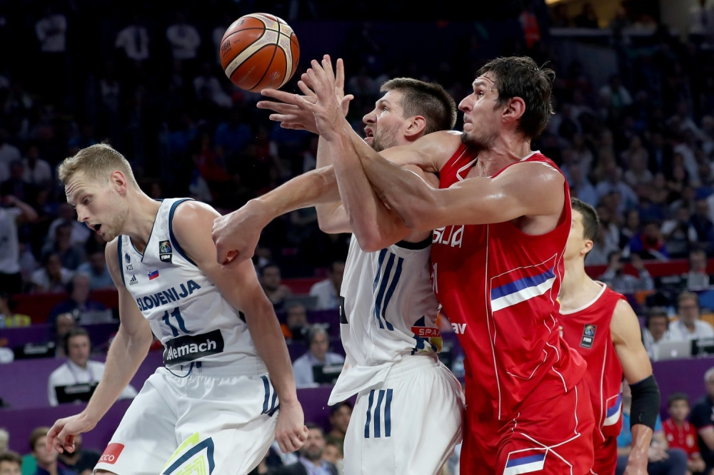 Sudije su napravile bar 20 grešaka na štetu Srbije?! (VIDEO)