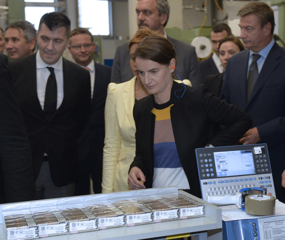 Brnabić otvorila novu liniju za pakovanje!