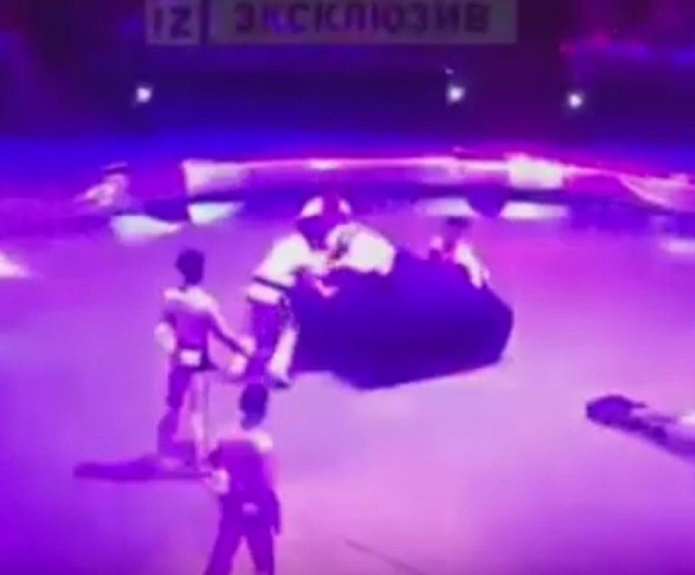 Gimnastičar slomio vrat prilikom doskoka (VIDEO)