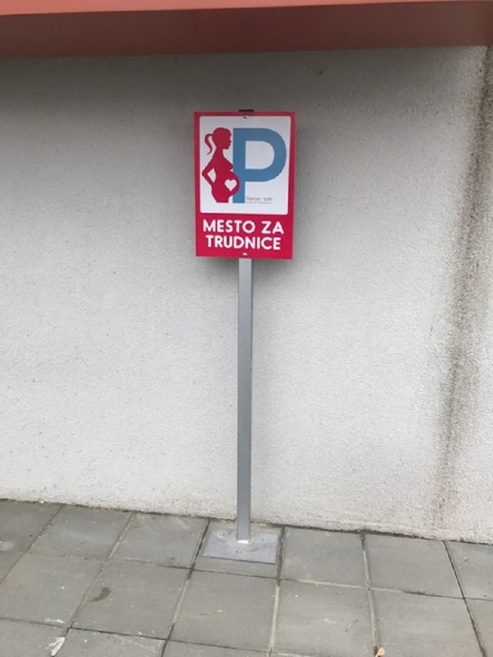 Besplatna parking mesta za trudnice