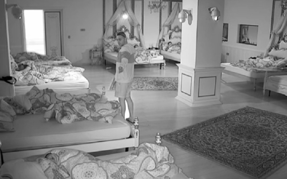 Brendon je zbog ovoga napravio haos u spavaćoj sobi!