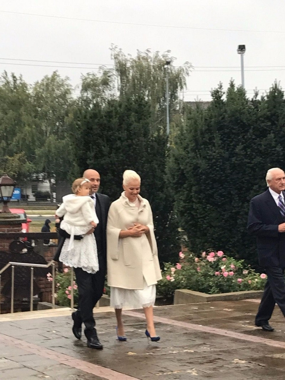 "Alo!" na krštenju Ildine ćerke (FOTO)