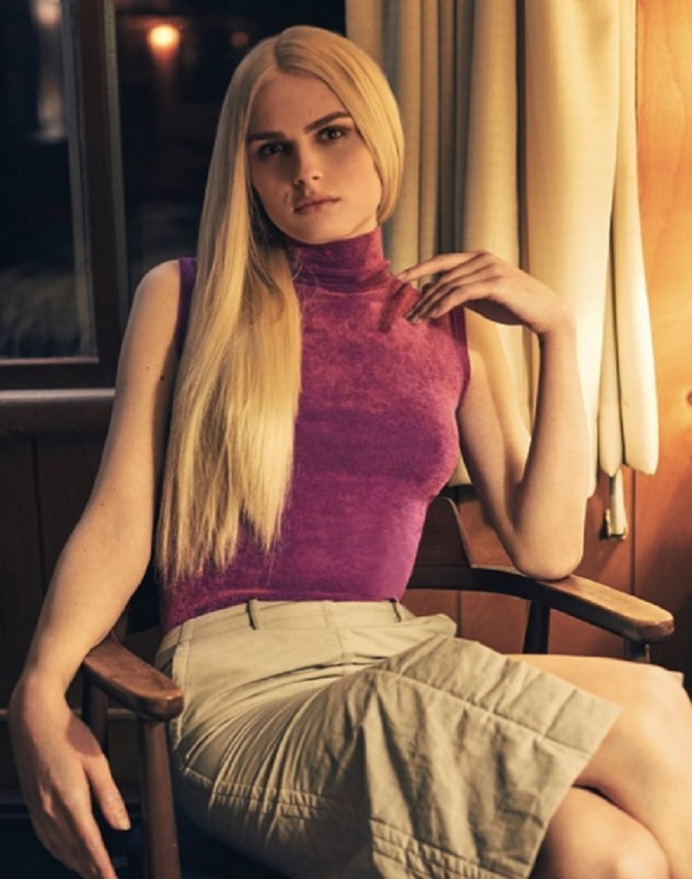 Naša manekenka ponosno pokazuje svoje obline (FOTO)