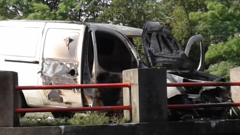 Bilo je jezivo, čuli su se krici, gledaš dok neko živ gori!