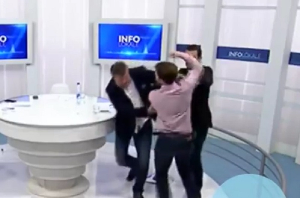 Potukli se kosovski poslanici u studiju! (VIDEO)