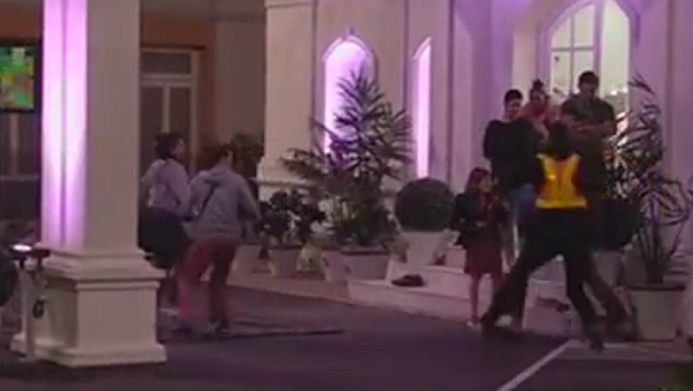 Marko uzeo letvu i nasrnuo na zadrugarku! (VIDEO)