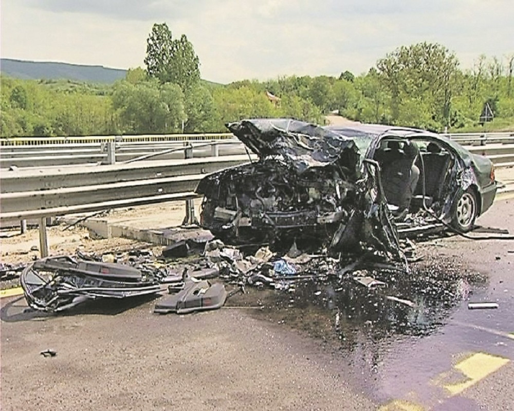 Misica poginula u stravičnoj saobraćajki (FOTO)