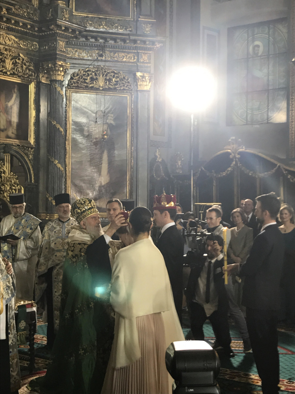 Interesantan detalj oduševio mladence! (FOTO)