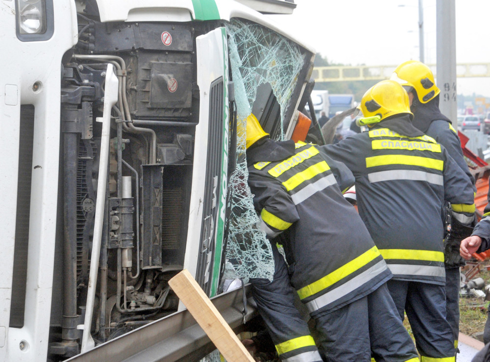 Dvojica kamiondžija direktno u smrt!