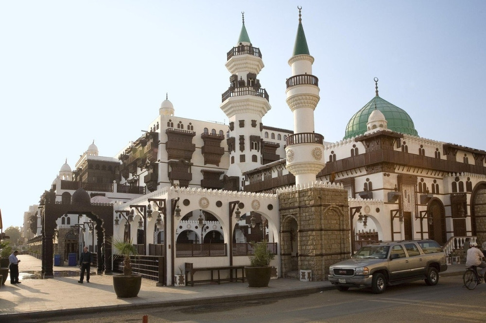 Pucnjava ispred kraljevske palate, ima mrtvih