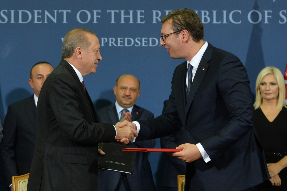 Vučić Erdoganu poklonio ćilim, a evo šta je on dobio od predsednika Turske (FOTO)