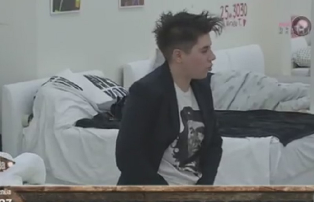 Matora žestoko ispljuvala poznatog srpskog fudbalera! (VIDEO)