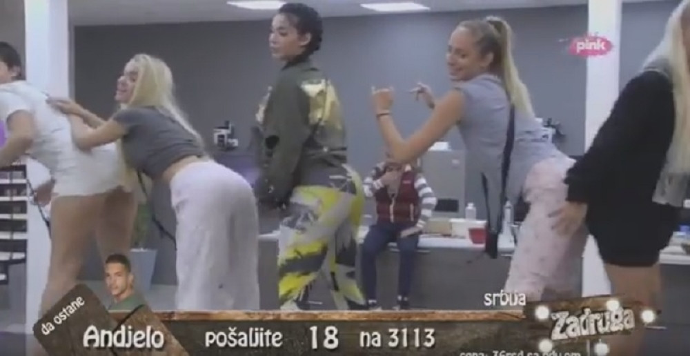 Đekson bacio oko na treću zadrugarku! (VIDEO)