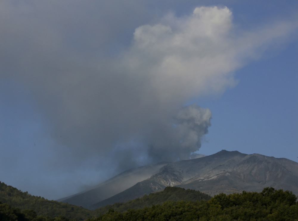 Proradio vulkan u Japanu