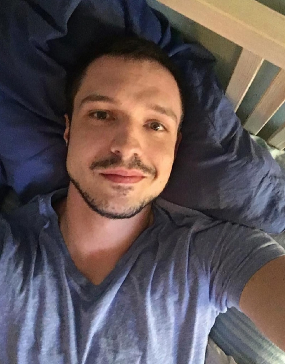 Hrvatski pevač snimio spot sa pravim lešom!