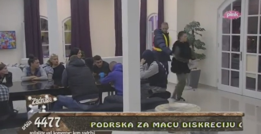 Anđela pokazala svoje pravo lice! (VIDEO)