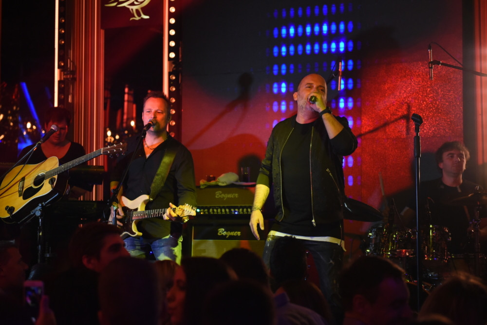 Toni Cetinski predstavio novu pesmu