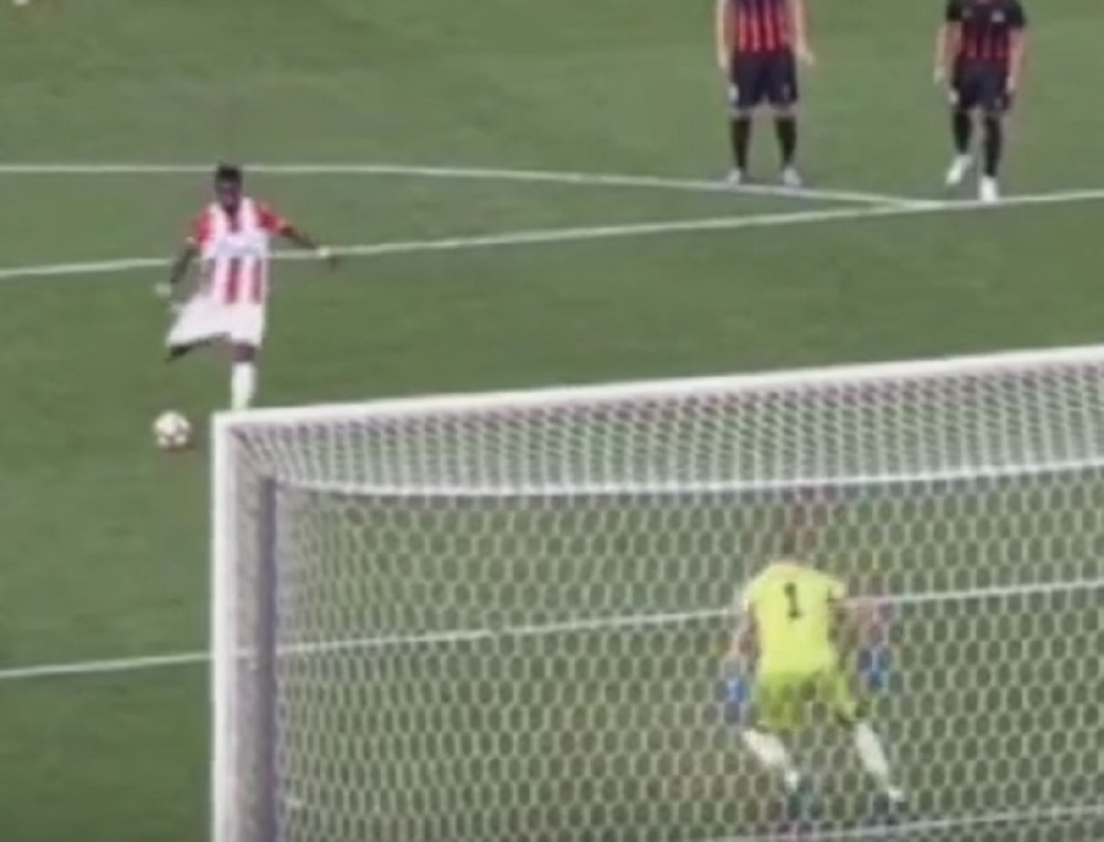 Filipović poput mačke skinuo penal Boaćiju (VIDEO)