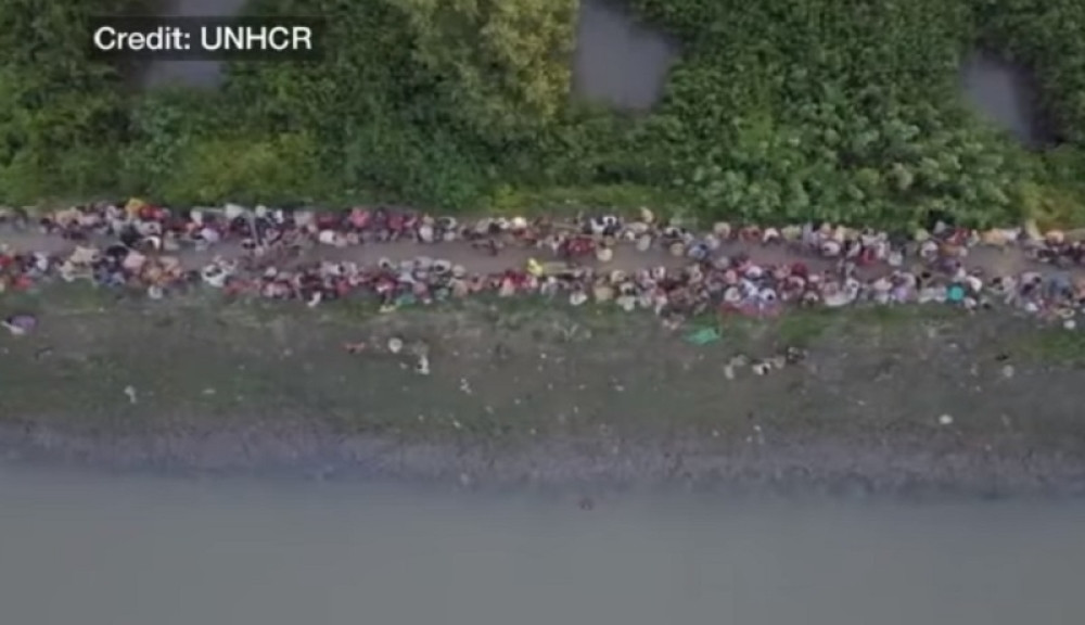 Ljudi beže od nasilja u nepreglednim kolonama (VIDEO)