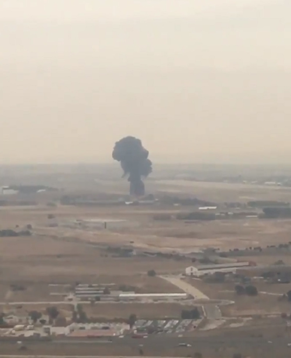 Srušio se avion na aerodromu, ima poginulih