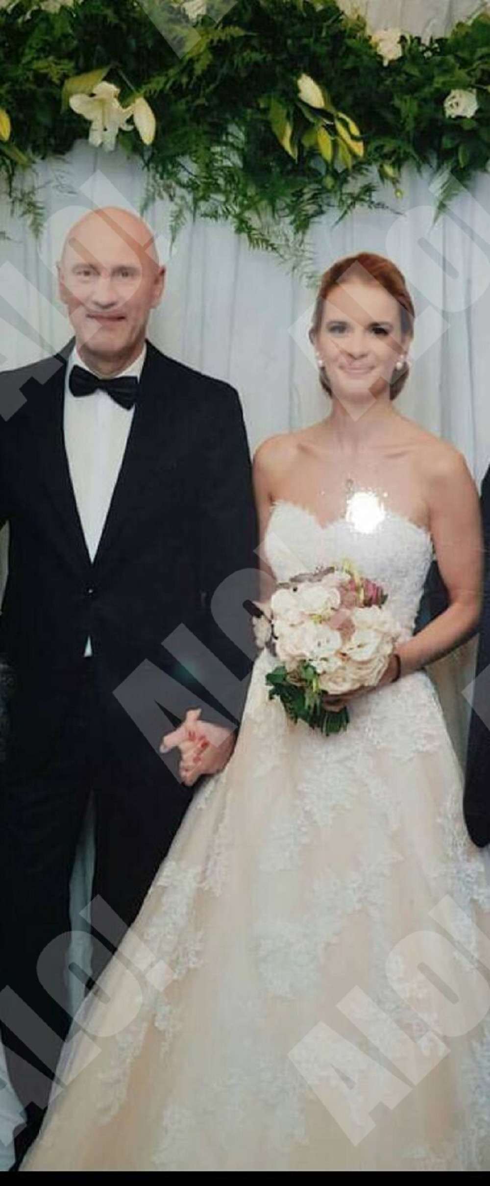 BIVŠI MUŽ SNEŽANE DAKIĆ PONOVO OTAC Vladimir Mikić čeka četvrto dete, a evo kog je pola!