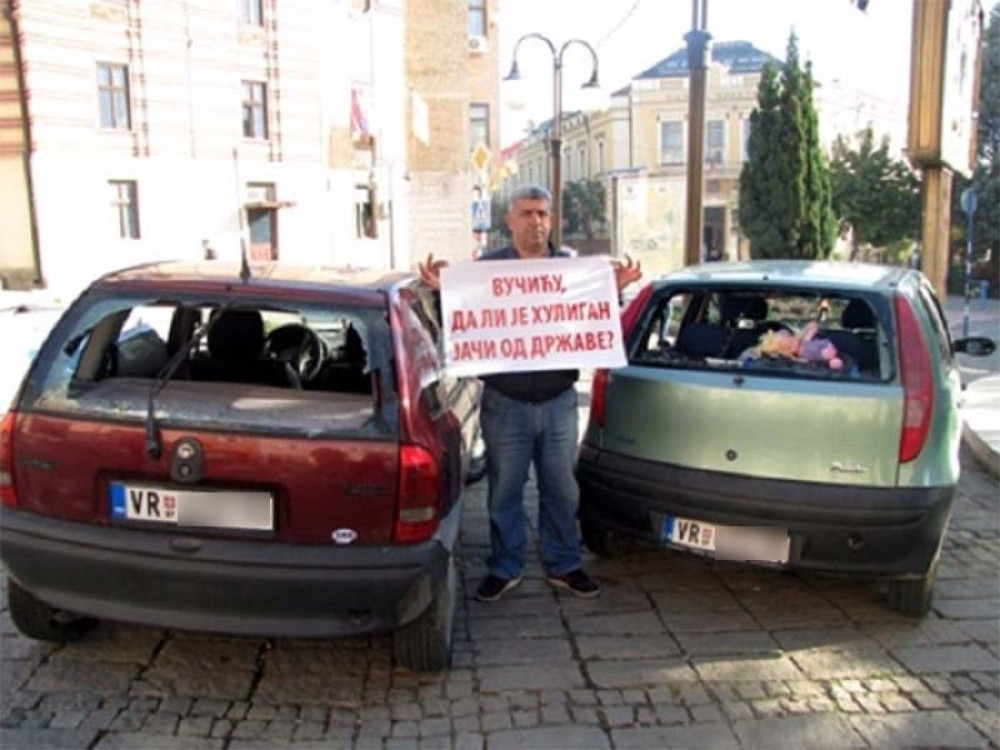 Radosav: Vučiću, spasi me od neželjenog zeta! (FOTO)