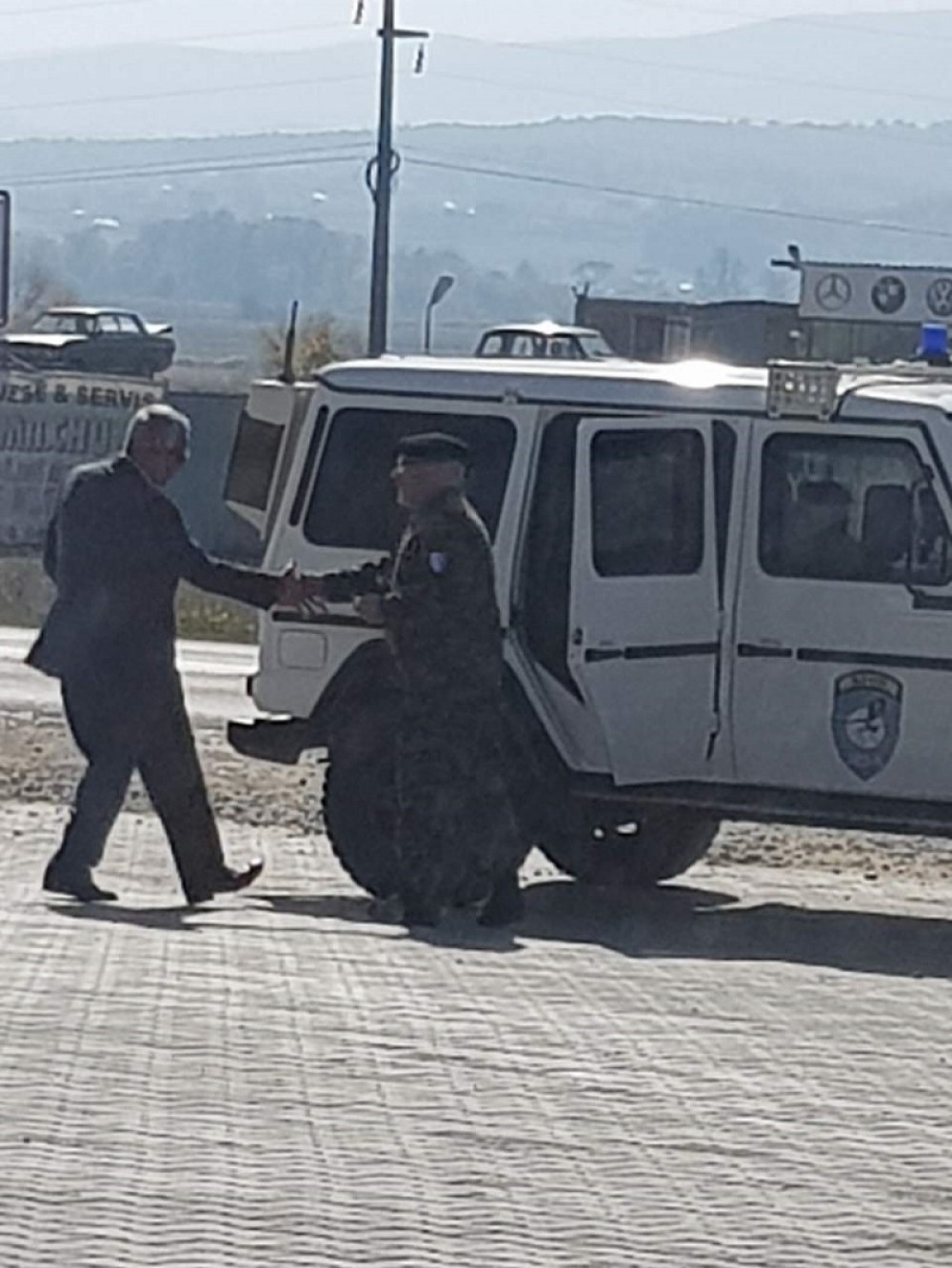 Vučić: Neke ambasade žele da rasture Srpsku listu