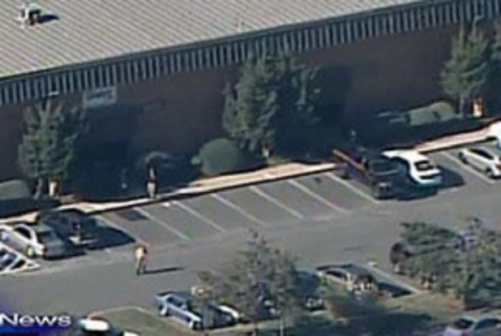 Pucao na ljude, ima mrtvih