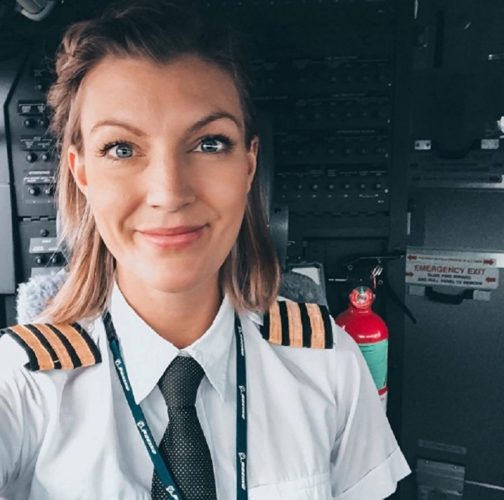 Ona radi posao o kojem muškarci sanjaju i zbog toga je obožavaju! (FOTO)