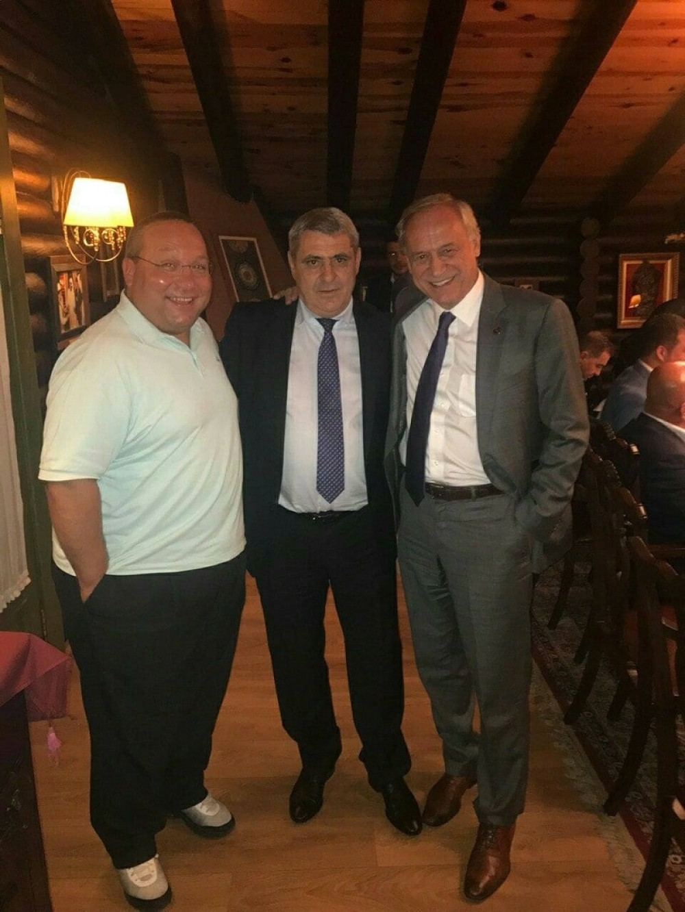 Svi imaju šanse, neću u Beograd!