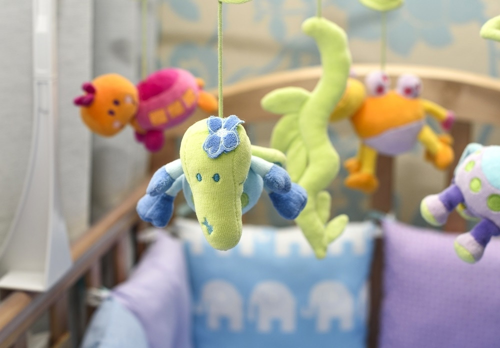 Čeka bebu sa mrtvom suprugom!