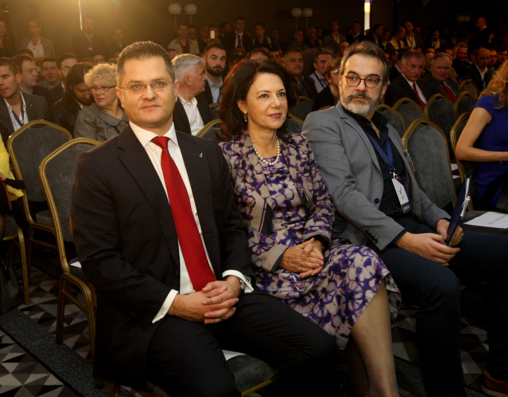 Vuka i Borka ujedinio Vučić!